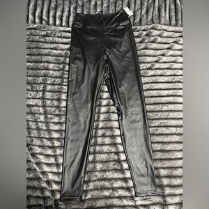 Offline by Aerie women’s faux leather leggings